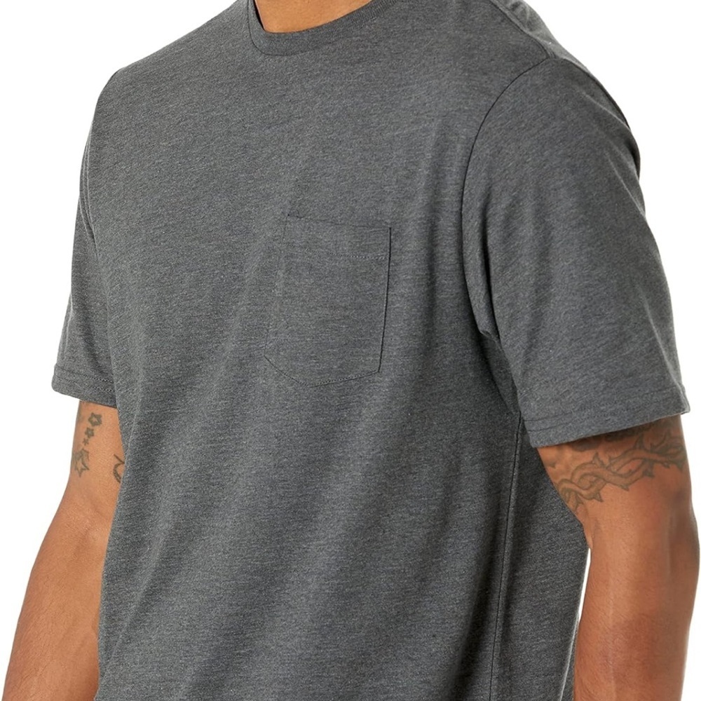 NWT Amazon Essentials Men's Regular-Fit Short-Sleeve Crewneck Pocket T-Shirt, - Picture 3 of 5